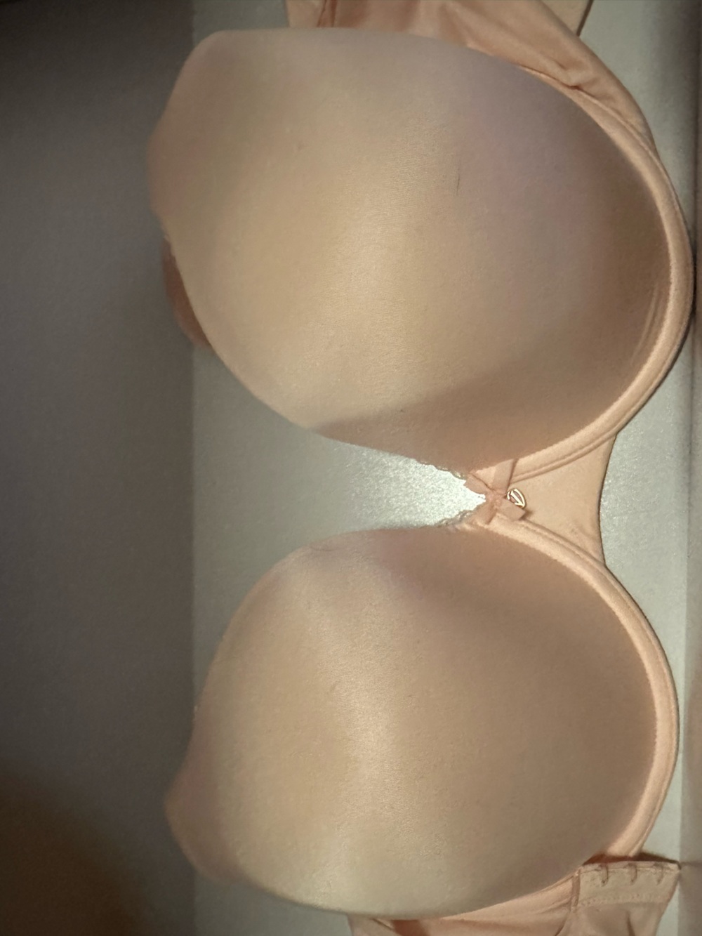 Victoria's Secret Pale Pink Perfect Coverage lined Bra